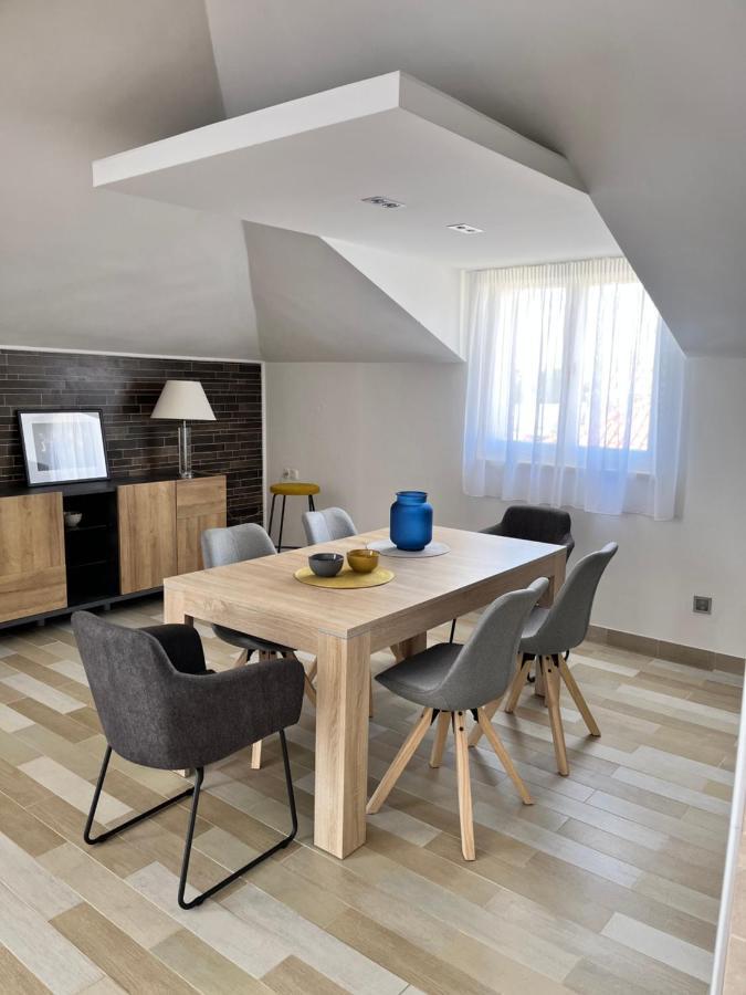 Sky - Beautiful Rooftop With Shared Pool * Split